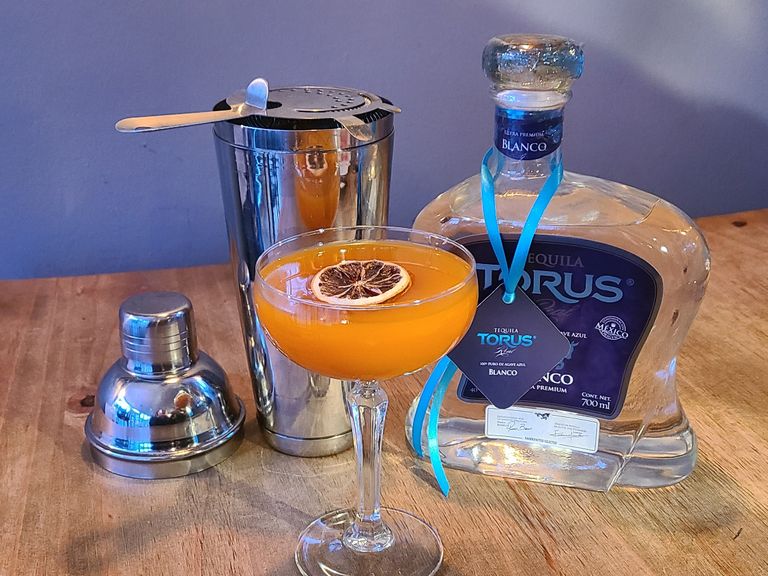 Torus Real Tequila & Cocktail